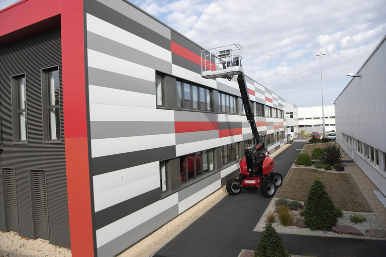 Manitou nacelle automotrice 18m