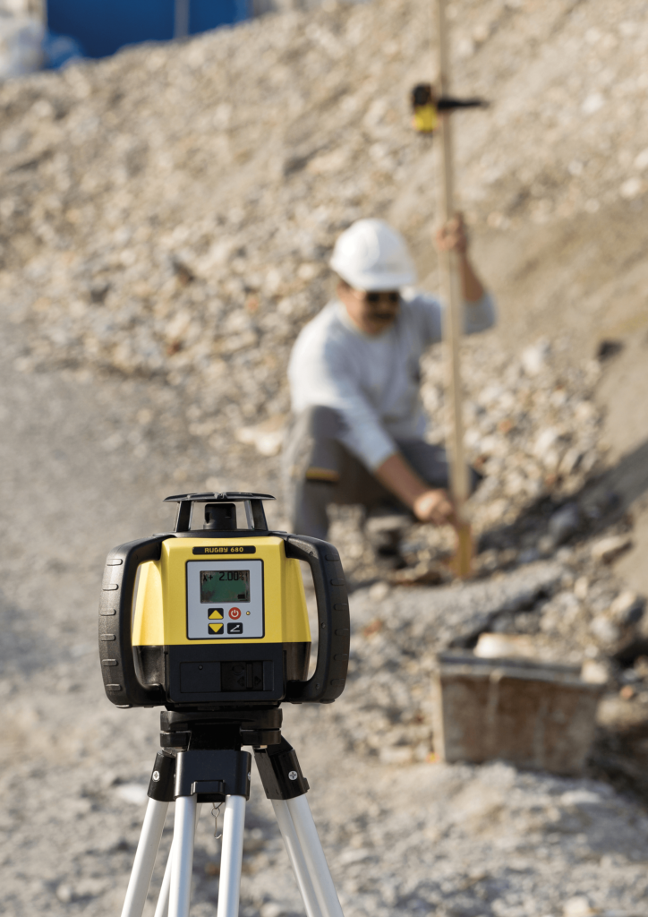 Laser double pente Leica en cours d'utilisation